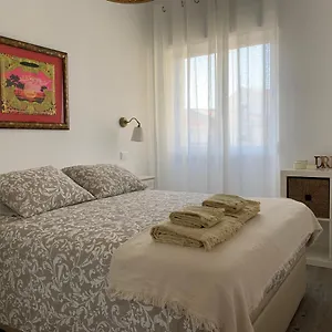 https://starhouse.hotels-lisbon-portugal.com
